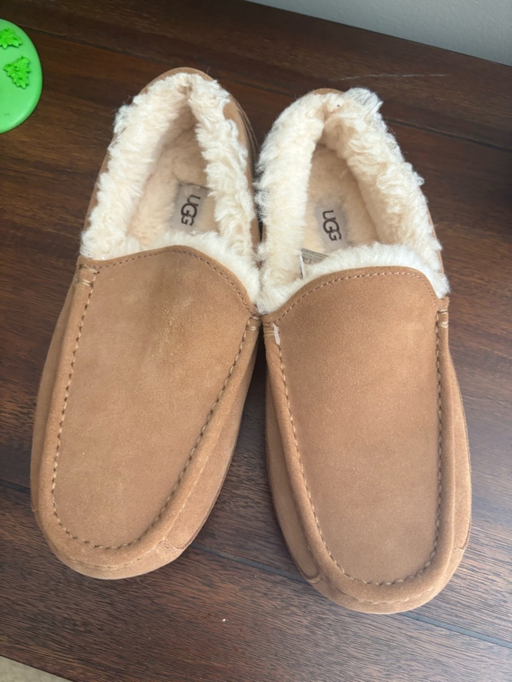 UGG Men's Chestnut/Tan Shearling-Lined Slip-On Loafers